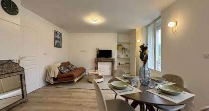 Stylish Stay in Central Le Mans