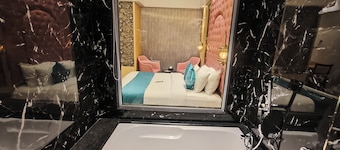 Hotel Ocean Residency Thane West