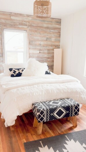 3 bedrooms, free WiFi, bed sheets