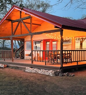 Exterior - The Great Sand Dunes Cottage charming 3 bedroom w/ WiF  & spacious yard (Mosca)