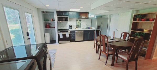 Microwave, oven, stovetop, dishwasher