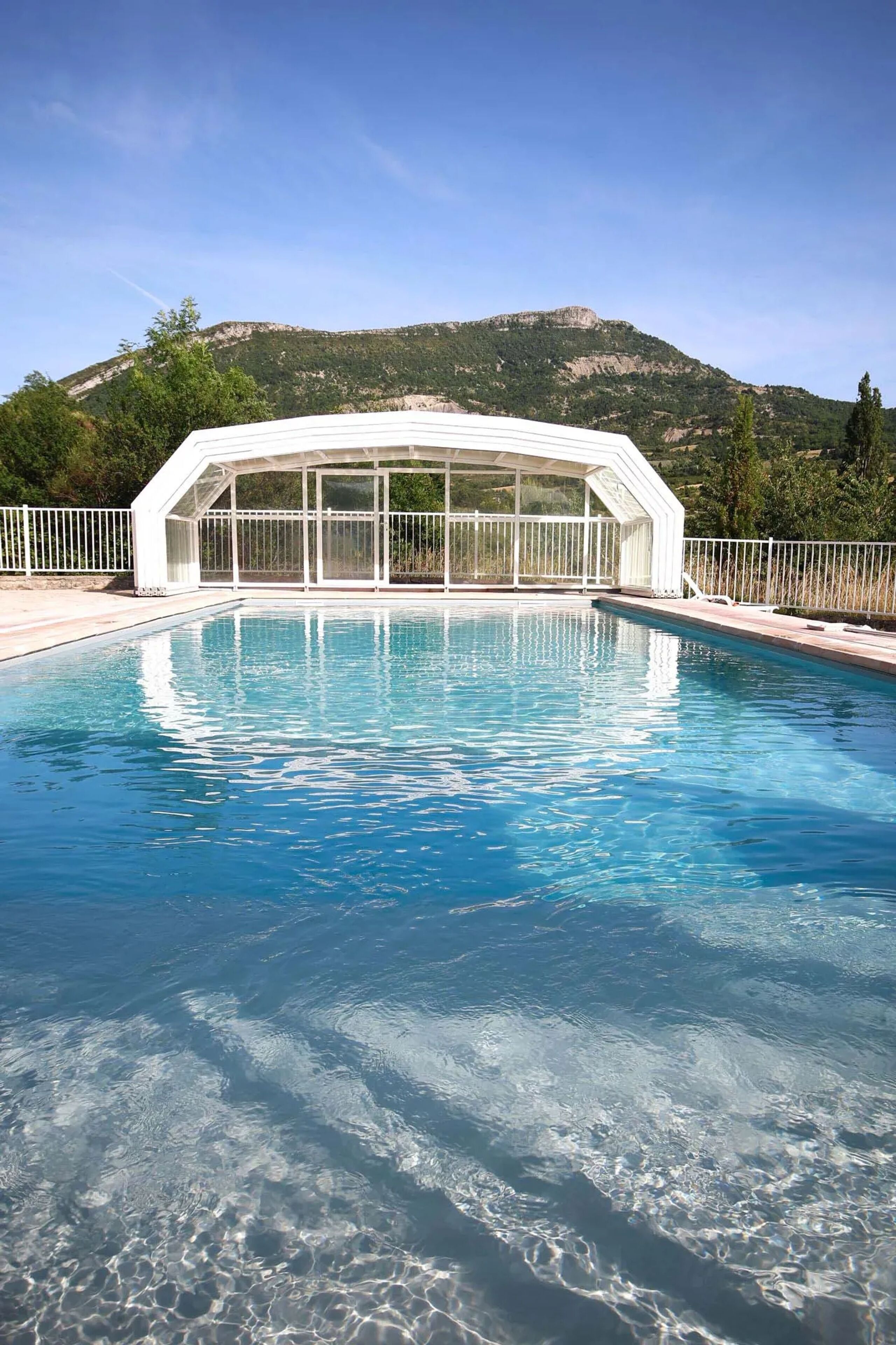Vue sur piscine