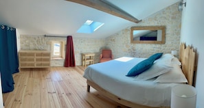 4 bedrooms, iron/ironing board, travel crib, free WiFi - Gîte Gariga (Grézillac)