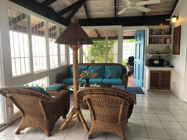 빌라, 바다 전망 | 거실 공간