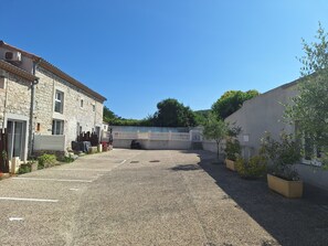 Enceinte de l’hébergement