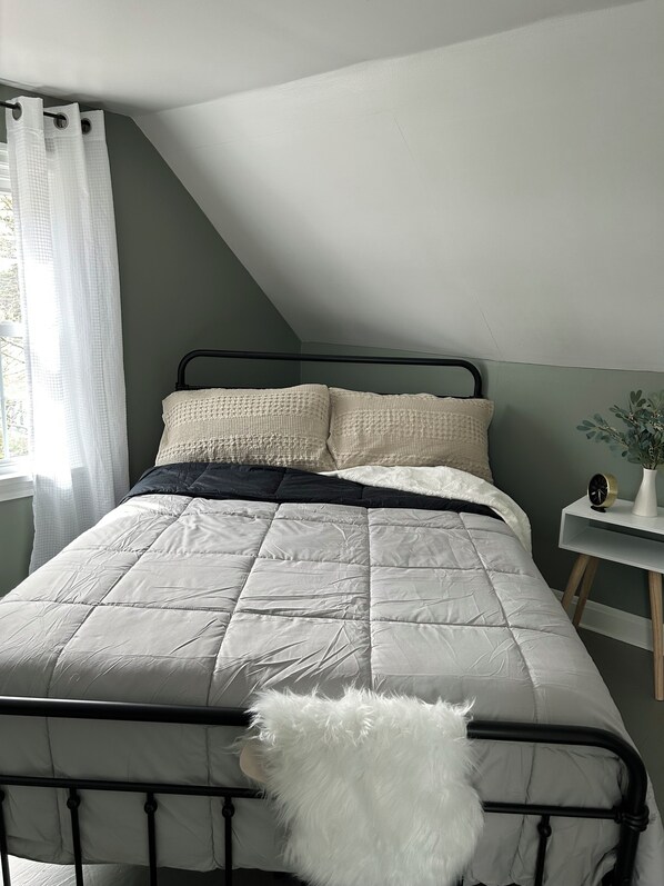 Ferros/tábuas de passar roupa, Wi-Fi, roupa de cama