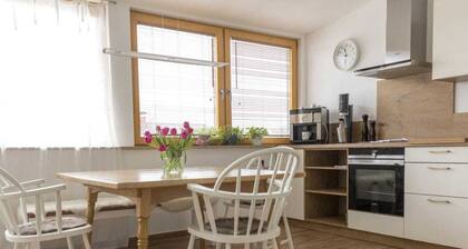 Holiday Apartment With 2 Bedrooms