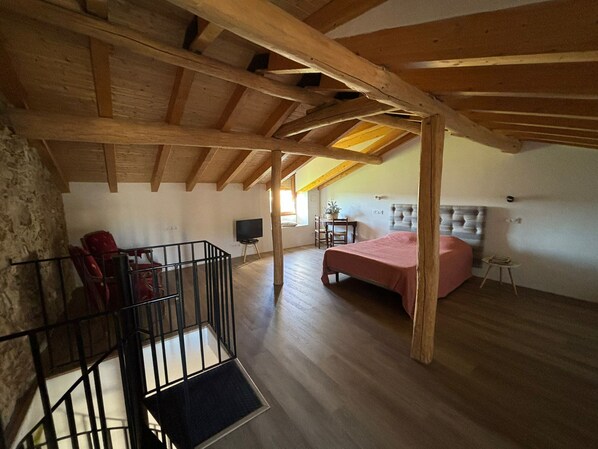 2 camere, ferro/asse da stiro, Wi-Fi, lenzuola