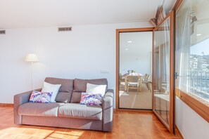Apartment | Living room