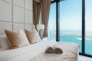 2 bedrooms, in-room safe, iron/ironing board, travel crib