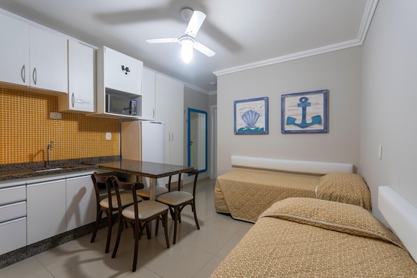 Living area - Bombinhas Tourist (Bombinhas)
