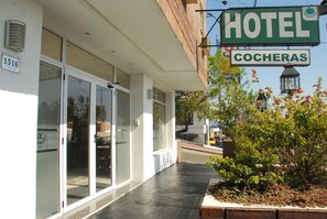 Exterior detail - Gran Crisol Hotel (Córdoba)