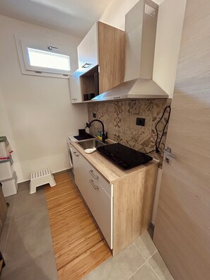 Microwave, oven, stovetop