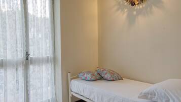 3 dormitorios, wifi gratis, ropa de cama