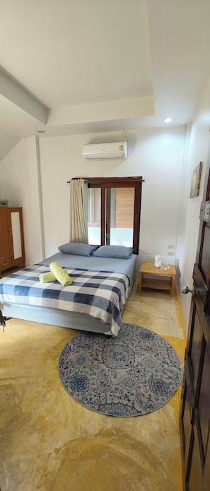2 bedrooms, Internet, bed sheets