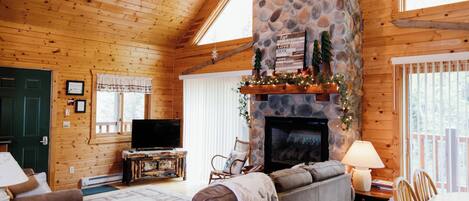 Smart-tv en een open haard