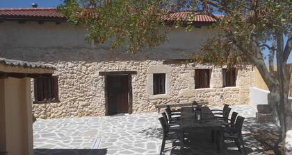 House El Barriejo 1h from Madrid near Riaza-Sepúlveda-La Pinilla-Hoces Duratón