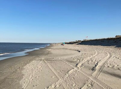 Newly renovated brand new listing - Just Steps from the Beach in Broadkill!