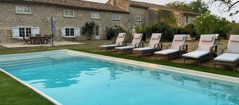 Grande maison familiale avec piscine pour 10 personnes