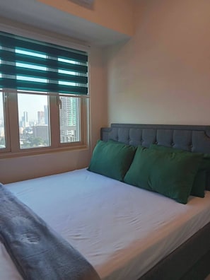 Condo, 1 Bedroom, Balcony, City View | 2 bedrooms