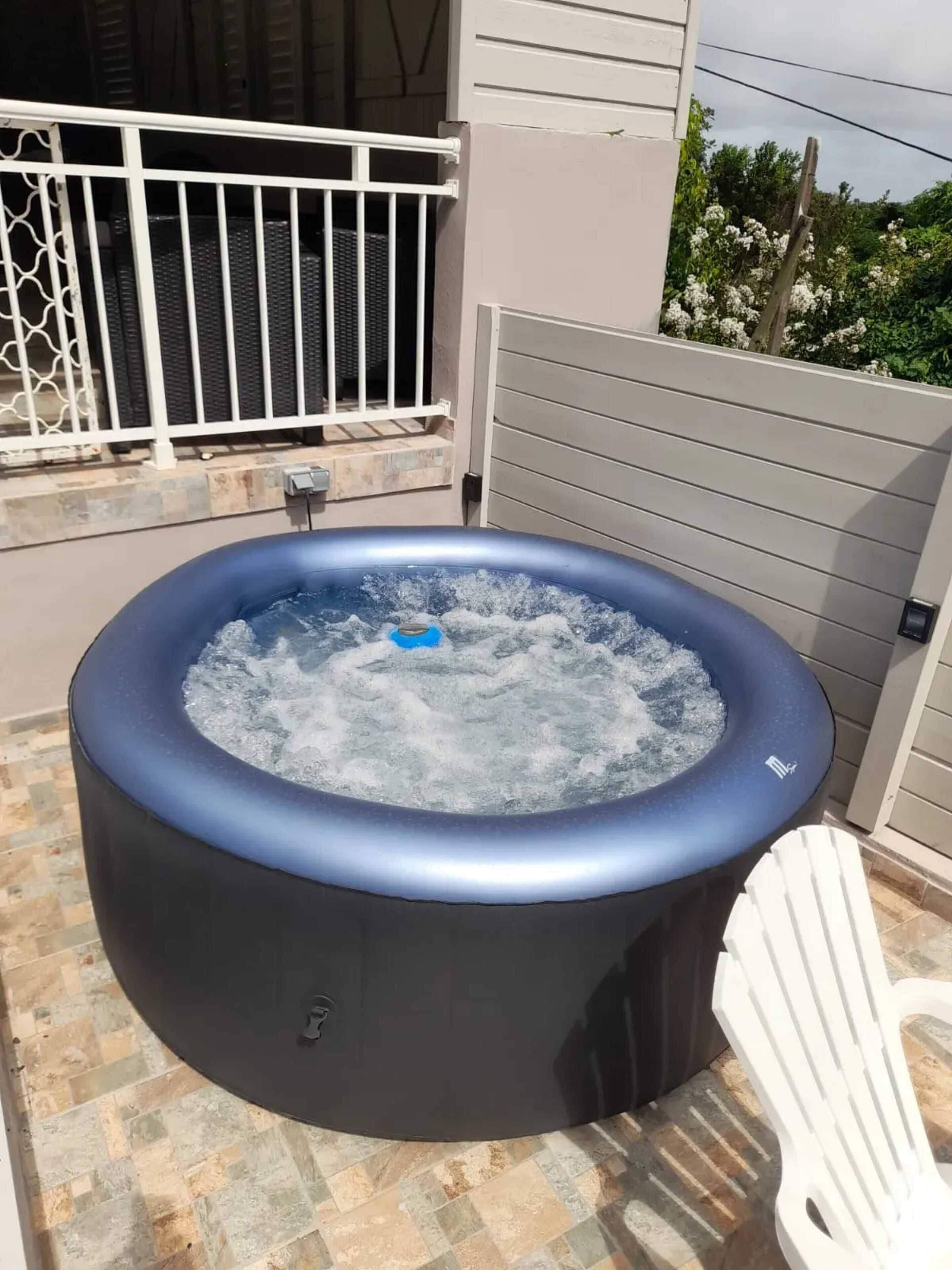 Jacuzzi