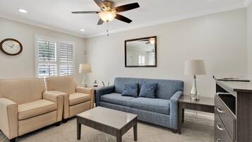 Condo | In-room safe, free WiFi