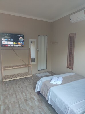 2 bedrooms, WiFi, bed sheets