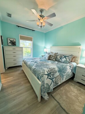 3 bedrooms, iron/ironing board, WiFi, bed sheets