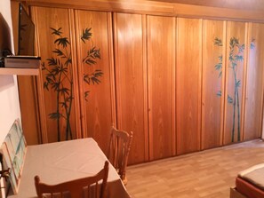 3 sovrum, strykjärn/strykbräda, wi-fi och sängkläder