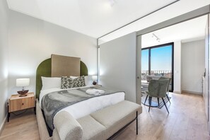 1 soverom, safe på rommet, strykejern/-brett og wi-fi