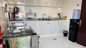 Microwave - Golden Gate  (Abu Dhabi)