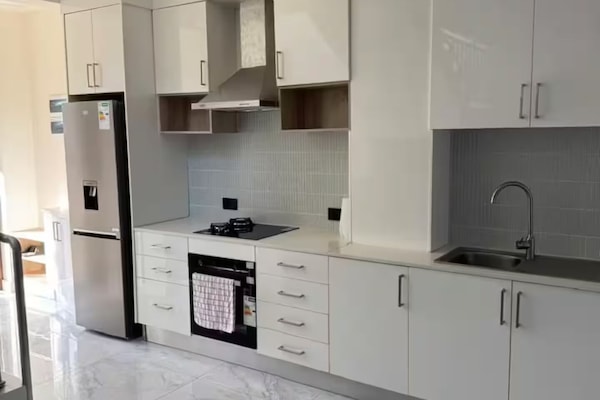 Microondas, placa de cocina