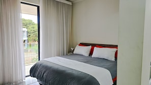 2 bedrooms, in-room safe, iron/ironing board, free WiFi - 2 Bedroomed Gated community in Kingsland City (Lusaka)