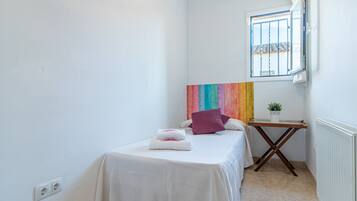 Villa | 6 bedrooms, iron/ironing board