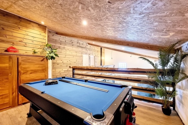 Spielezimmer