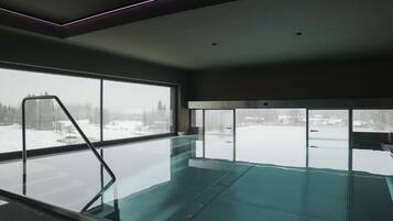 Apartment | Pool | Outdoor pool