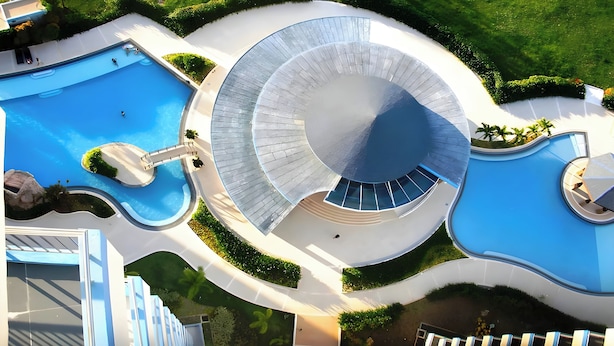 Condo, 1 Bedroom, Accessible, Balcony | Pool - Spacious Studio Unit With Balcony and Seaview (Lapu-Lapu)