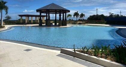 Spacious Studio Unit With Balcony and Seaview
