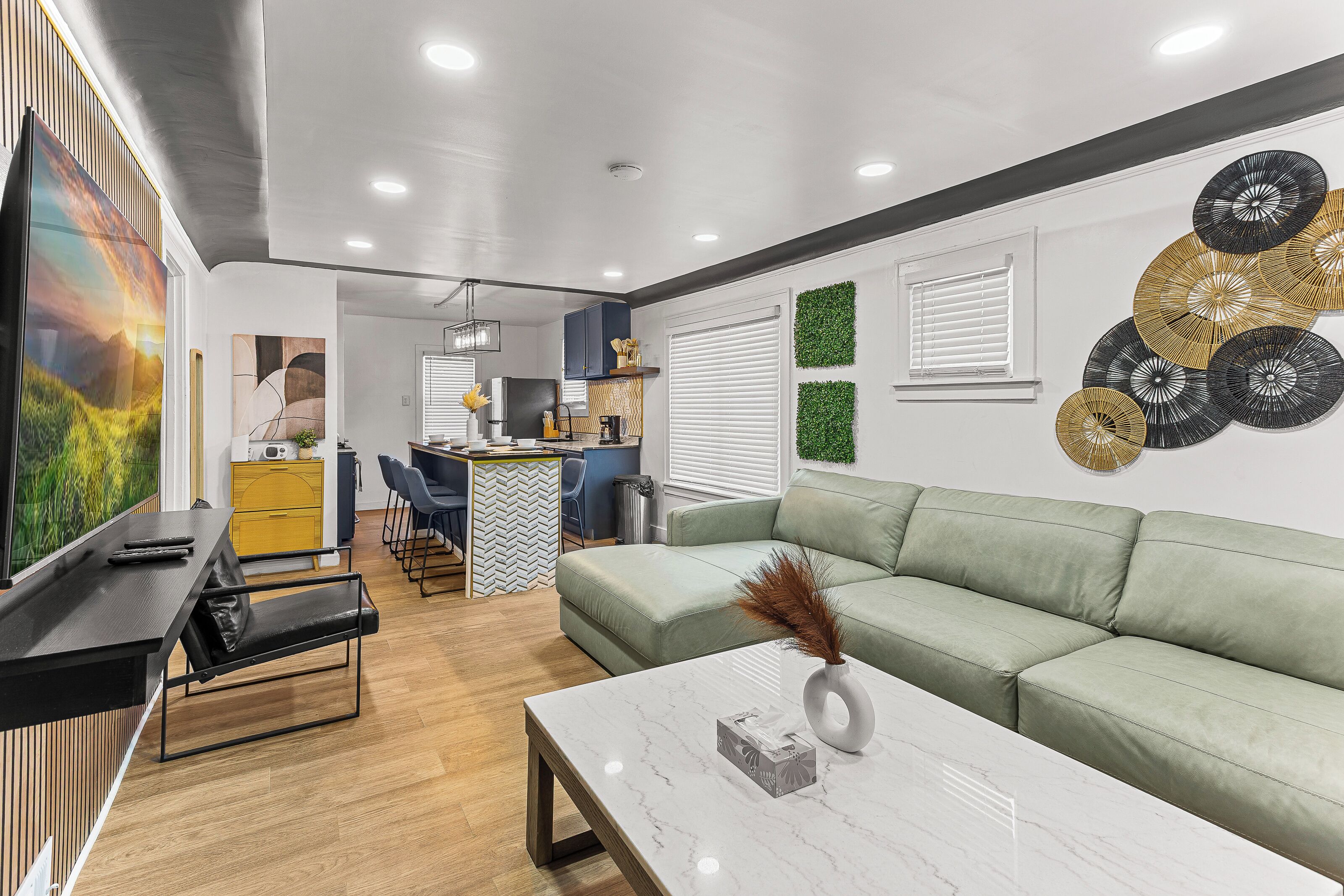 Smart TV, videojuegos, futbolito y libros 