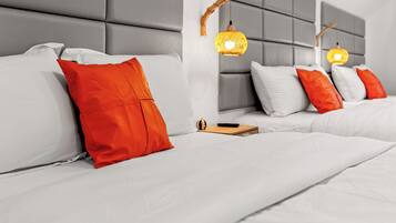 5 bedrooms, iron/ironing board, travel crib, free WiFi