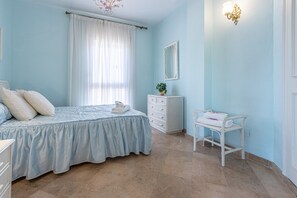 Apartment | 3 bedrooms, iron/ironing board