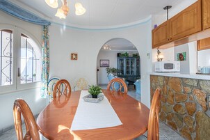 Villa | Restauración