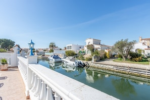 Property grounds - Apartment in Empuriabrava Near Sandy Beach (Castello d'Empuries)