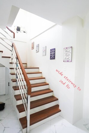 Room, 2 Bedrooms, Terrace, Garden View | Interior