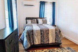 3 bedrooms, WiFi, bed sheets