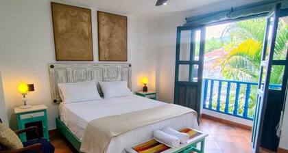 CASA SILVA HOTEL-CAFE