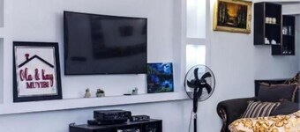 Luxurious Awoyaya Apartment With Private Pool and Garden