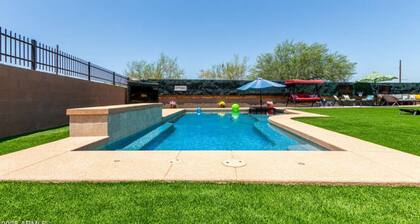 Experience luxury at its finest. Spacious 4 bed 3 bath estate in South Mountain