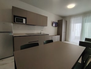 Appartement, 1 chambre, balcon, vue sur le jardin | Intérieur