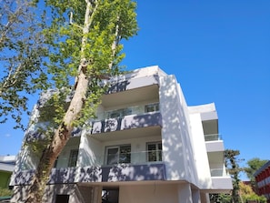Appartement, 1 chambre, balcon, vue jardin | Extérieur